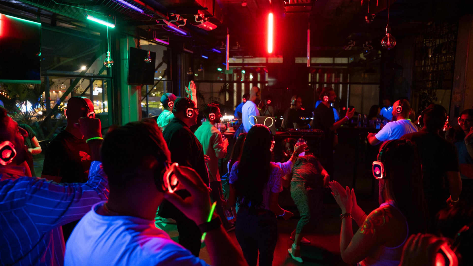 A New Wave of Sound: Chestnut Pub Pioneers Iraq's First-Ever Silent Party